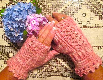 Knitted Victorian Mitts